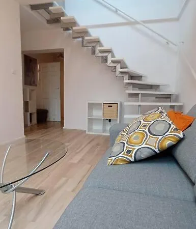 Brand - Pietrowy Apartament Srodmiescie Apartmán *